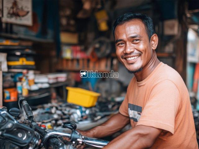 Contoh iklan: Penjualan dan perbaikan sepeda motor di bekasi