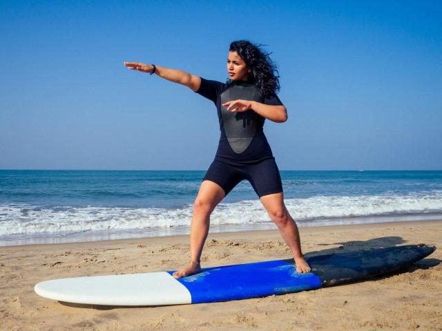 Experience the ultimate surfing thrill!